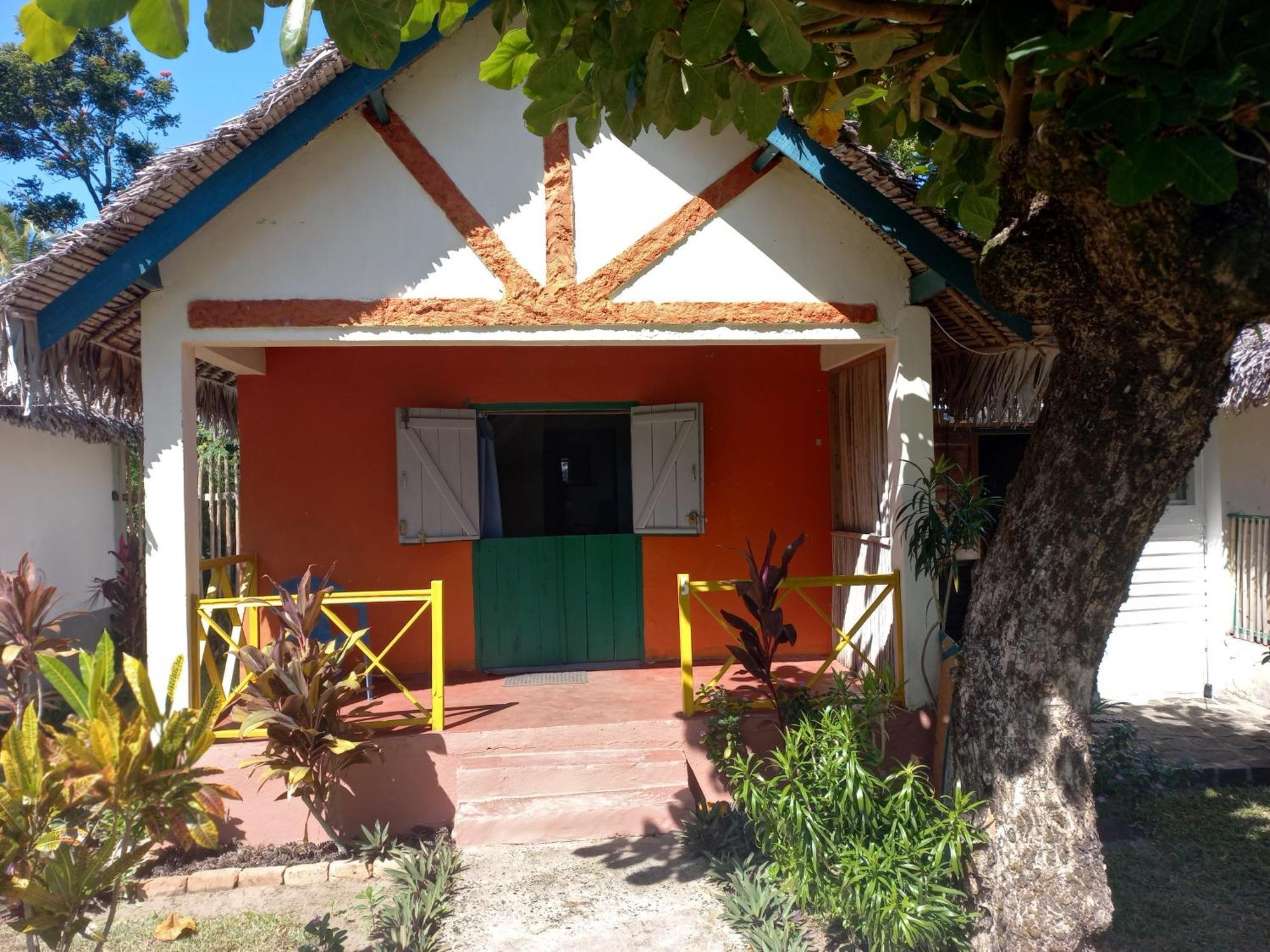 Cathy Patrick Hotel Foulpointe Bagian luar foto
